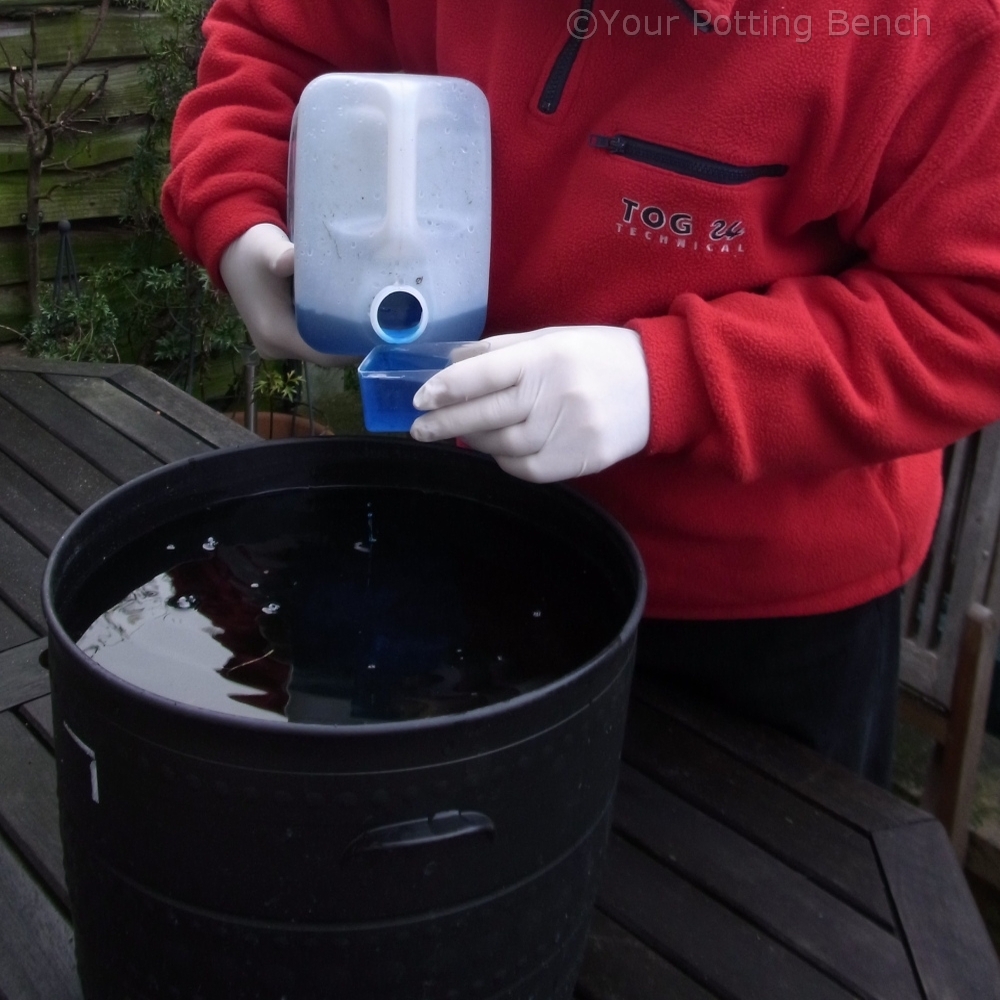 Step 2 of How to clean your pots