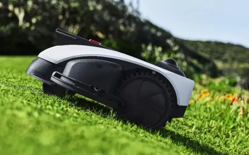Image of Win a Robot Lawn Mowers worth &pound1079
